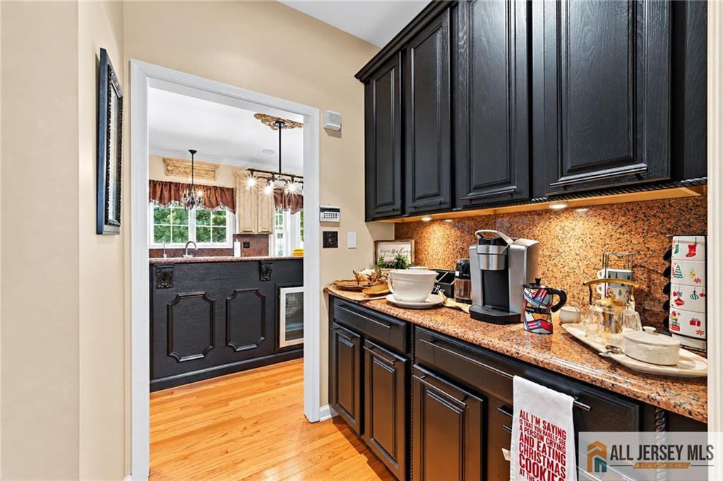 10 Treetops Drive, Monroe, NJ, 08831 image 8