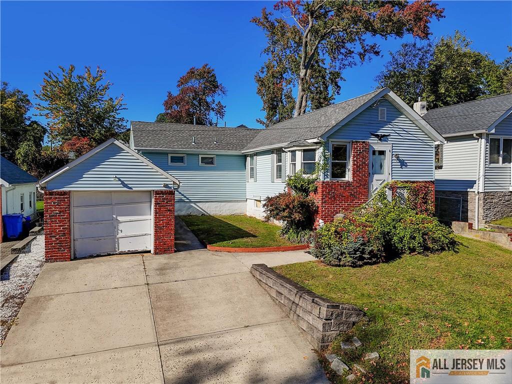 814 Forrest Avenue Image 5