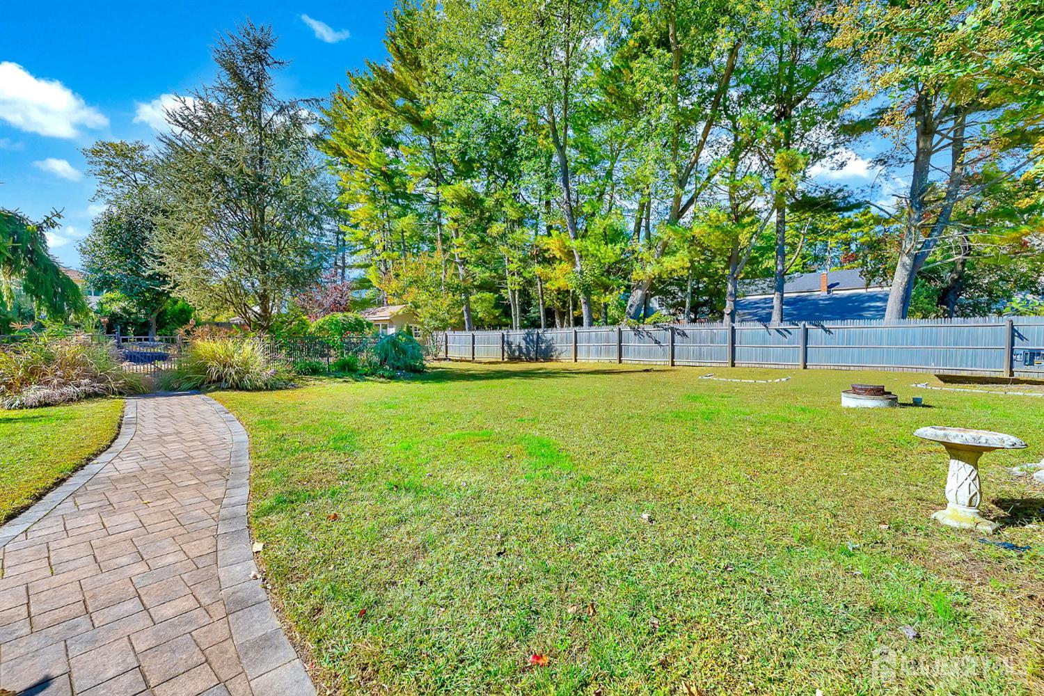 189 RT 79 Route, Marlboro, NJ, 07746 image 21