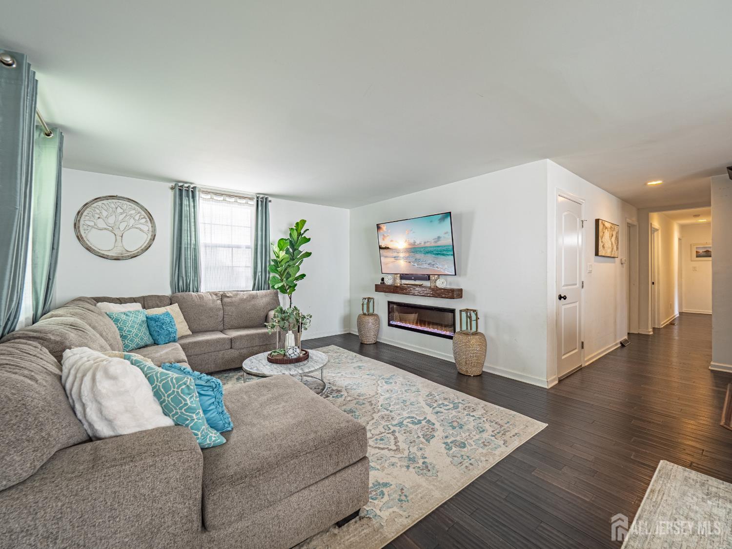 45 Betts Avenue Image 4