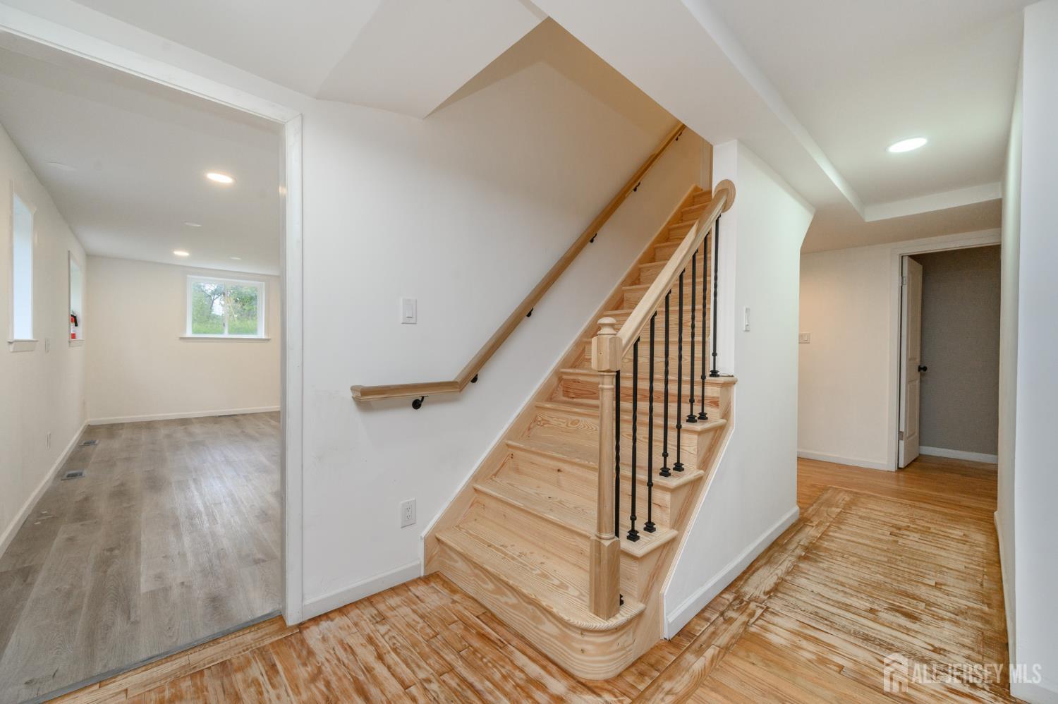 596 Keefe Road, Lawrence, NJ, 08648 image 24