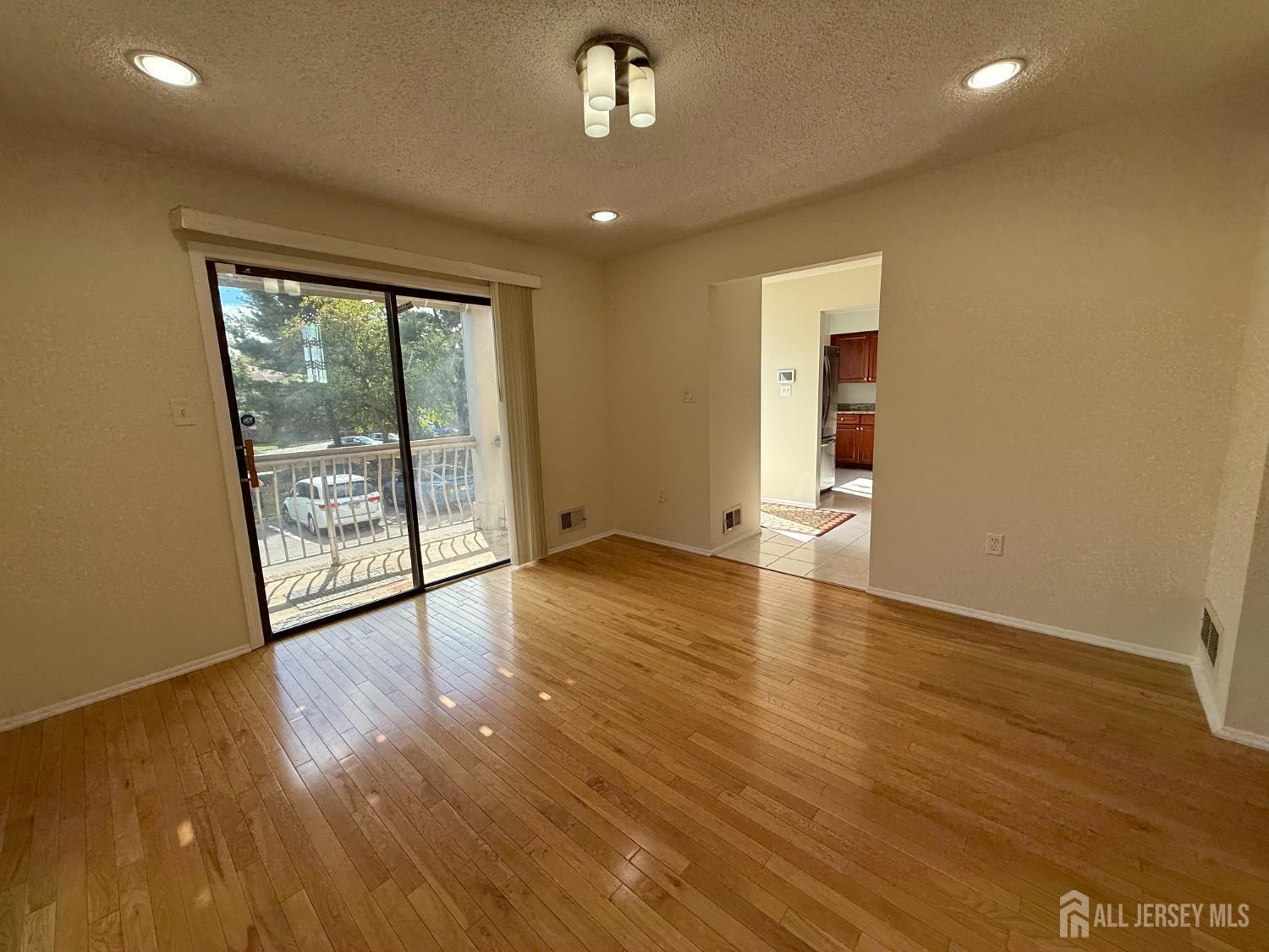 1515 Edison Glen Terrace Image 5
