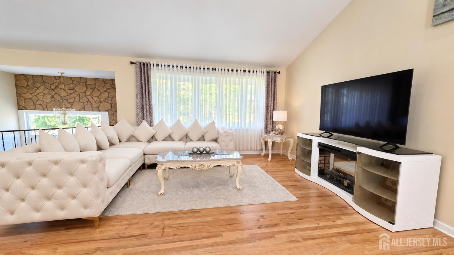37 Valley Vale Drive Image 5