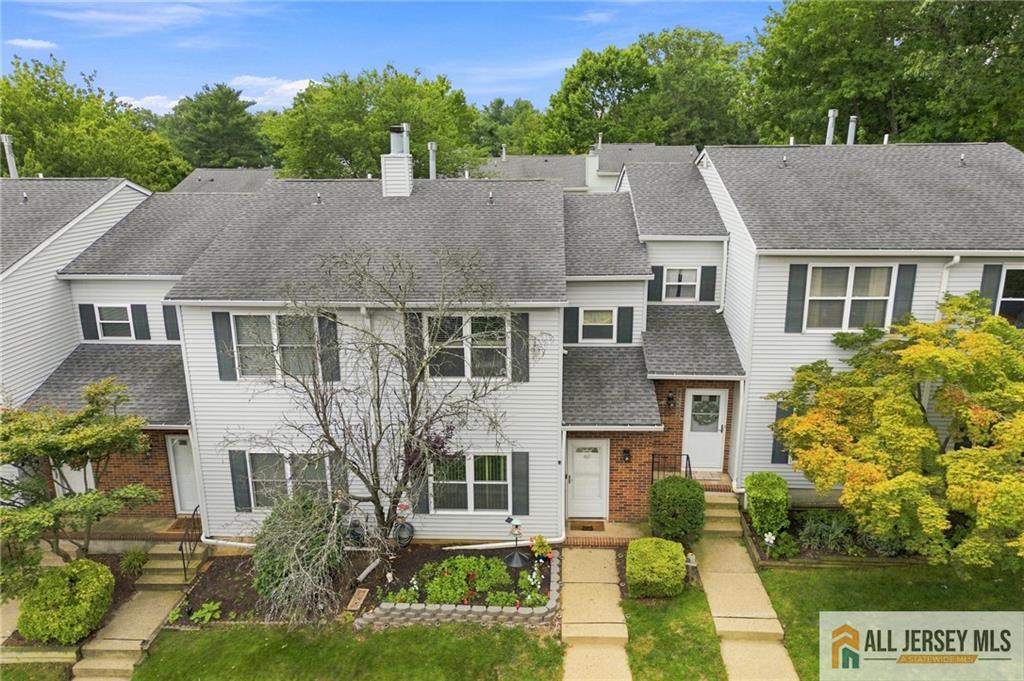 60 Hickory Court Image 4