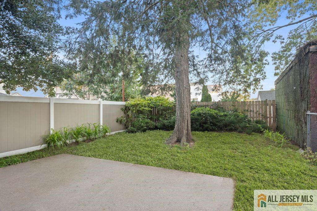 562 Jacques Street, Perth Amboy, NJ, 08861 image 18