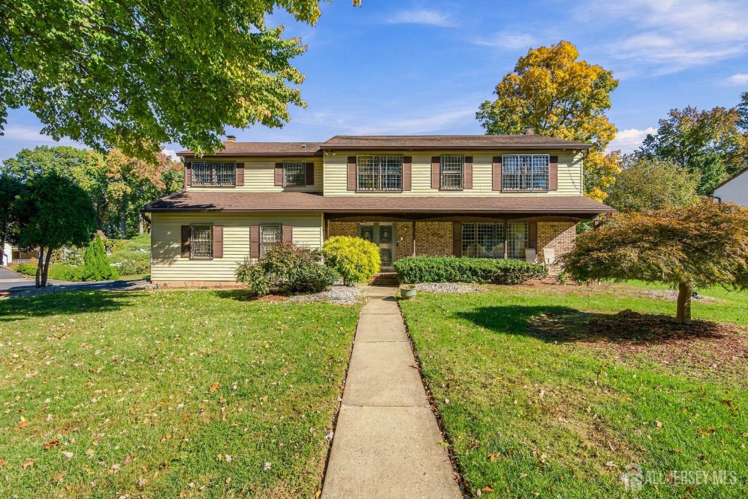 1 Pine Ridge Drive, Edison, NJ, 08820