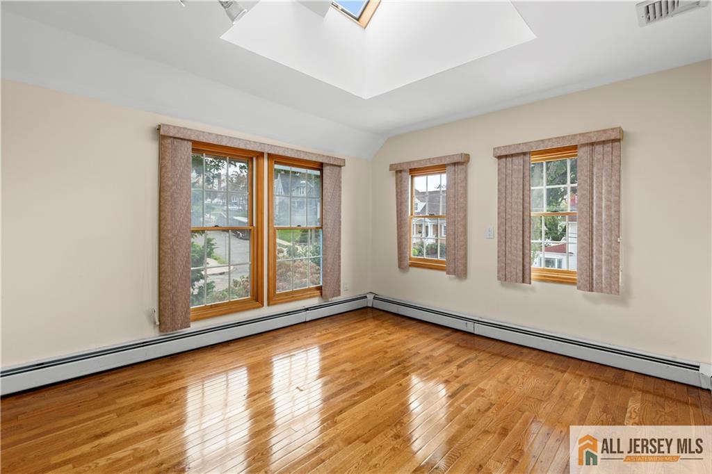 65 Livingston Avenue Image 4