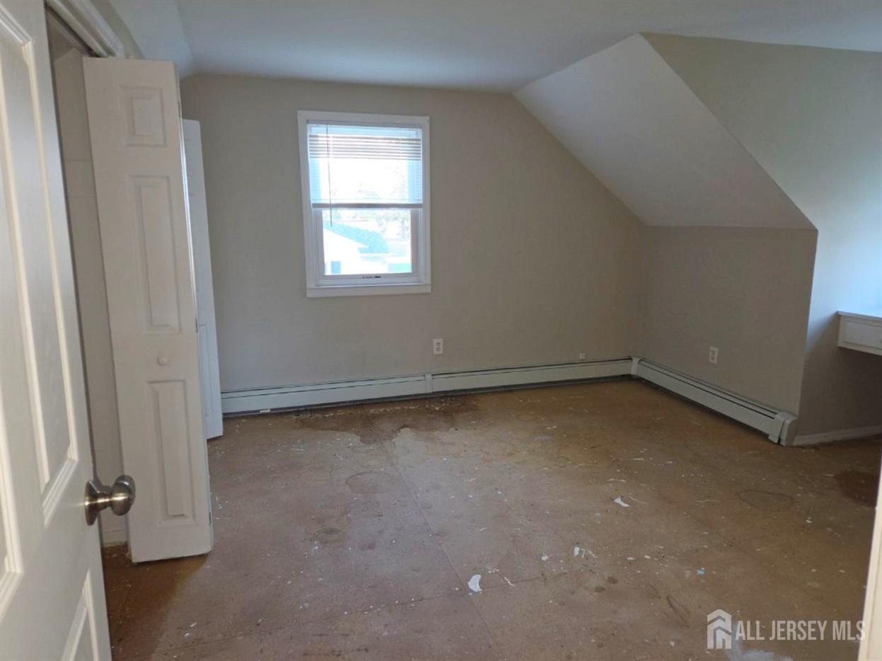 1438 Huron Road Image 5