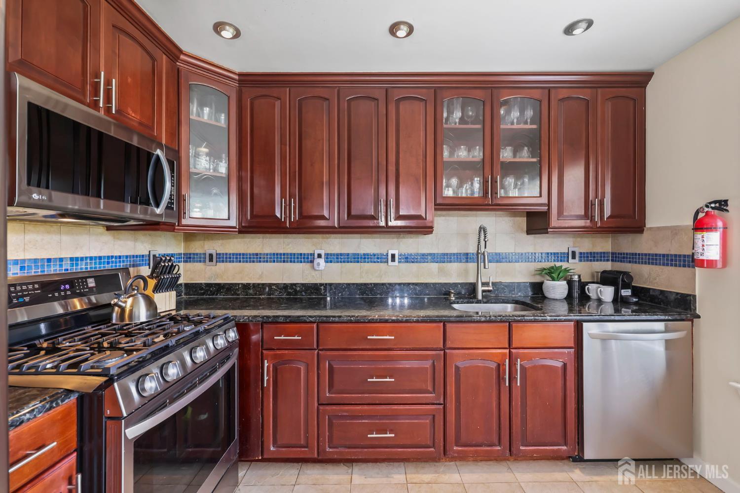 2202 Timber Ridge Court, Parlin, NJ, 08859 image 6