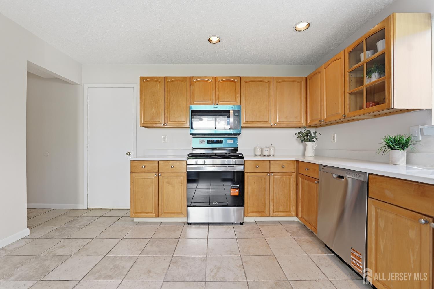 17 Park Gate Drive, Edison, NJ, 08820 image 17