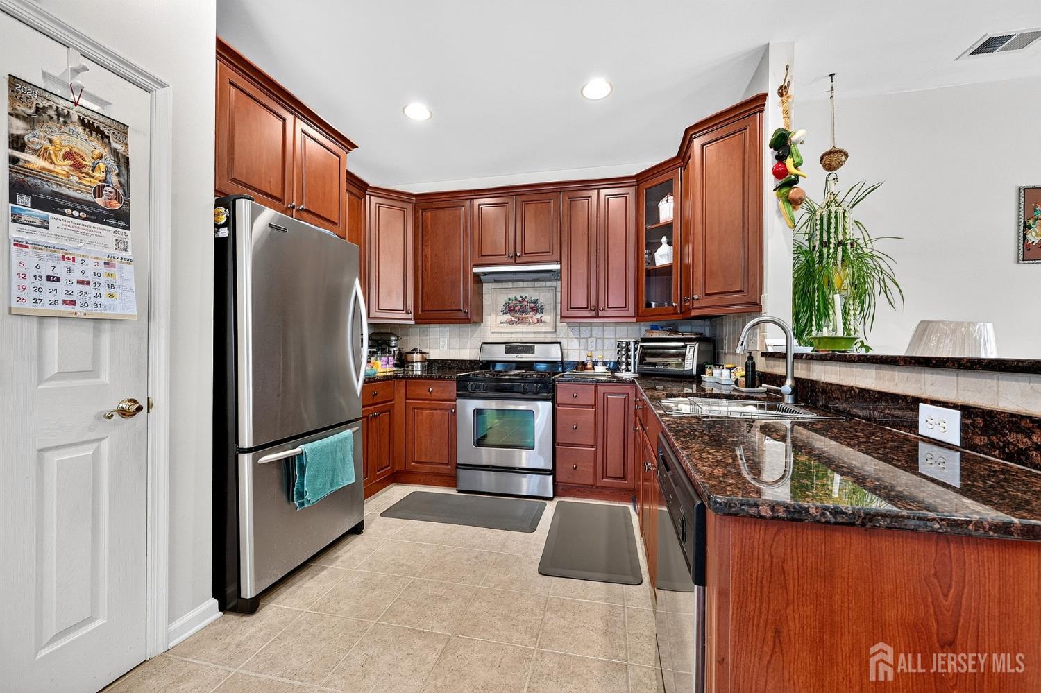53 Prusakowski Boulevard, Parlin, NJ, 08859 image 14