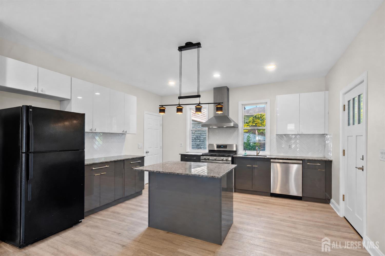 520 w Grand Avenue, Rahway, NJ, 07065 image 30