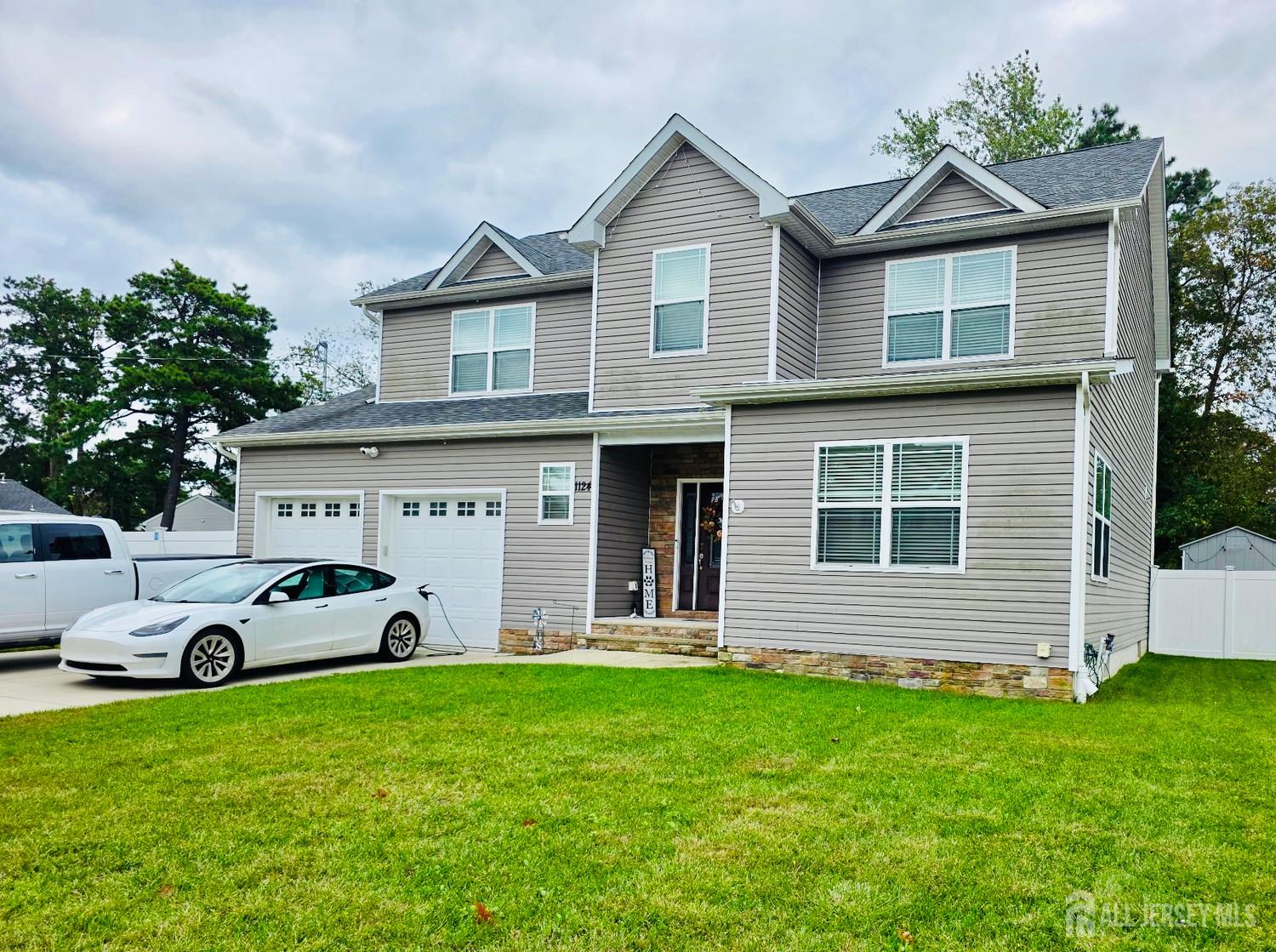 1124 Monmouth Avenue, Toms River, NJ, 08757