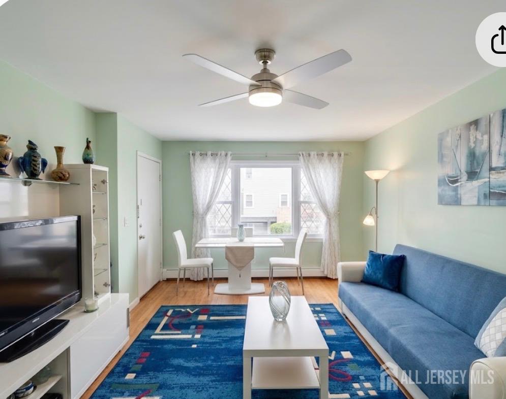88 Fox Road 4A Image 2