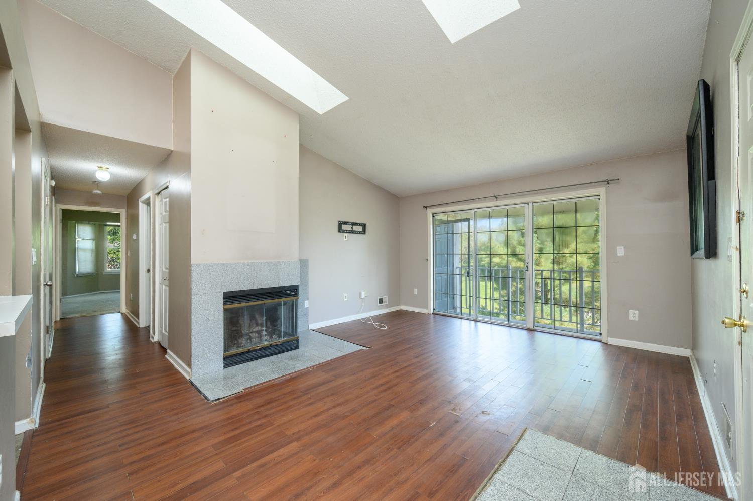 56 Amethyst Way Image 3