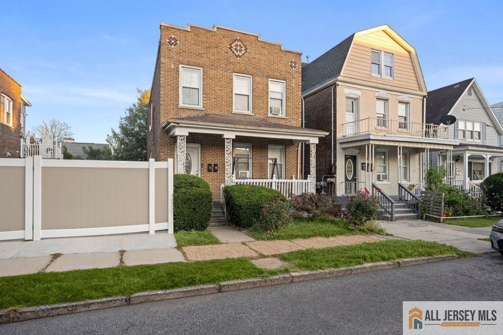 562 Jacques Street, Perth Amboy, NJ, 08861