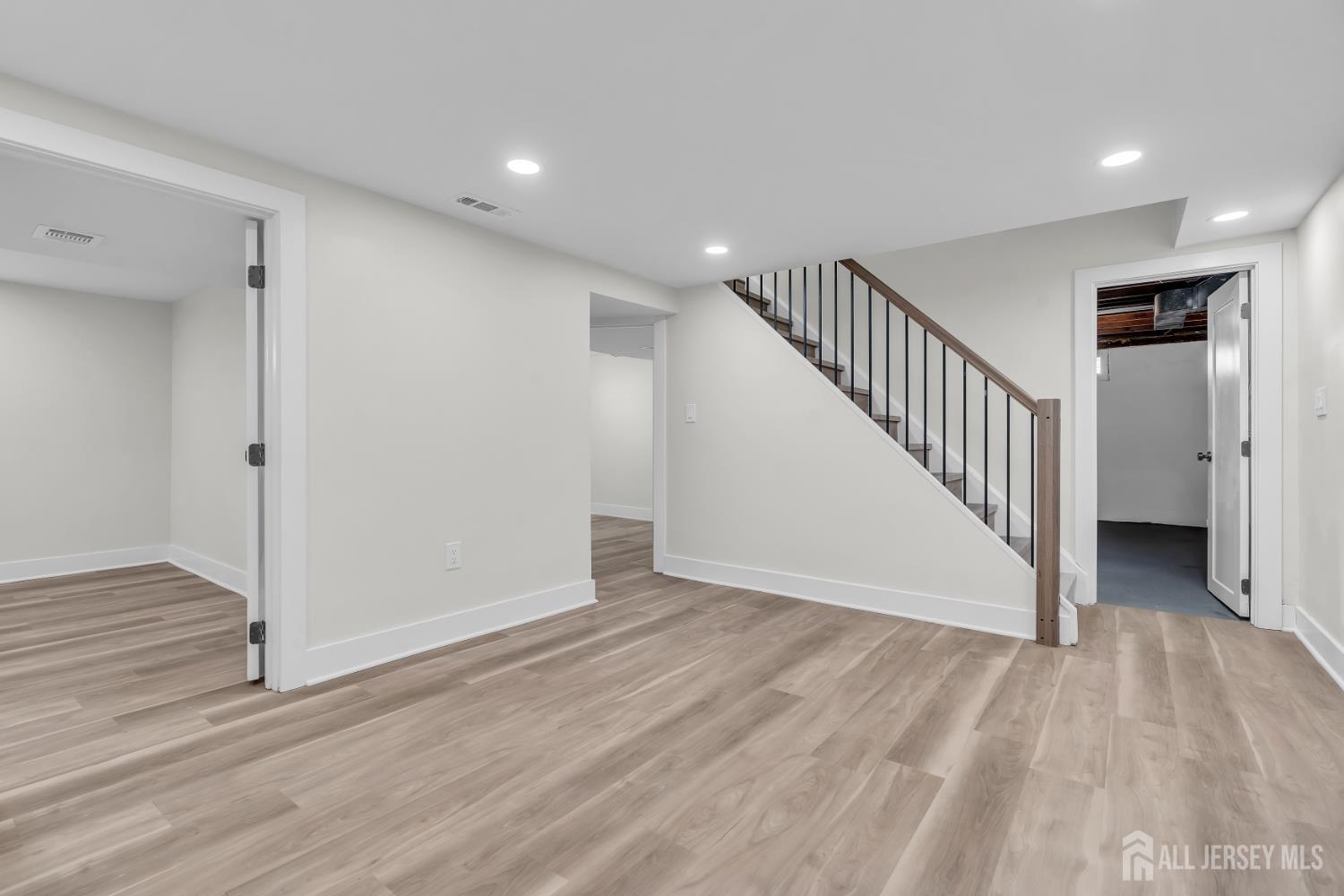 30 Pine Tree Drive, Colonia, NJ, 07067 image 33
