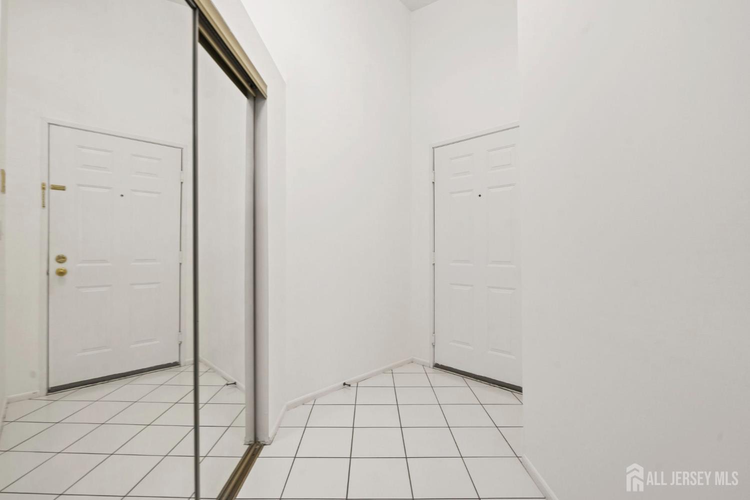 6083 Cedar Court, South Brunswick, NJ, 08852 image 6
