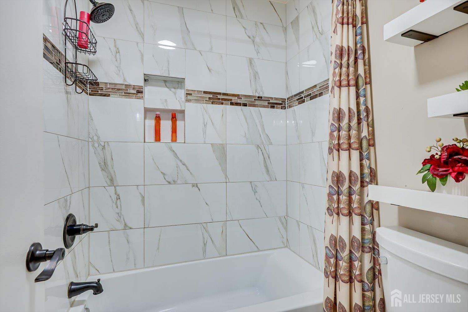 57 Renaissance Lane, New Brunswick, NJ, 08901 image 20