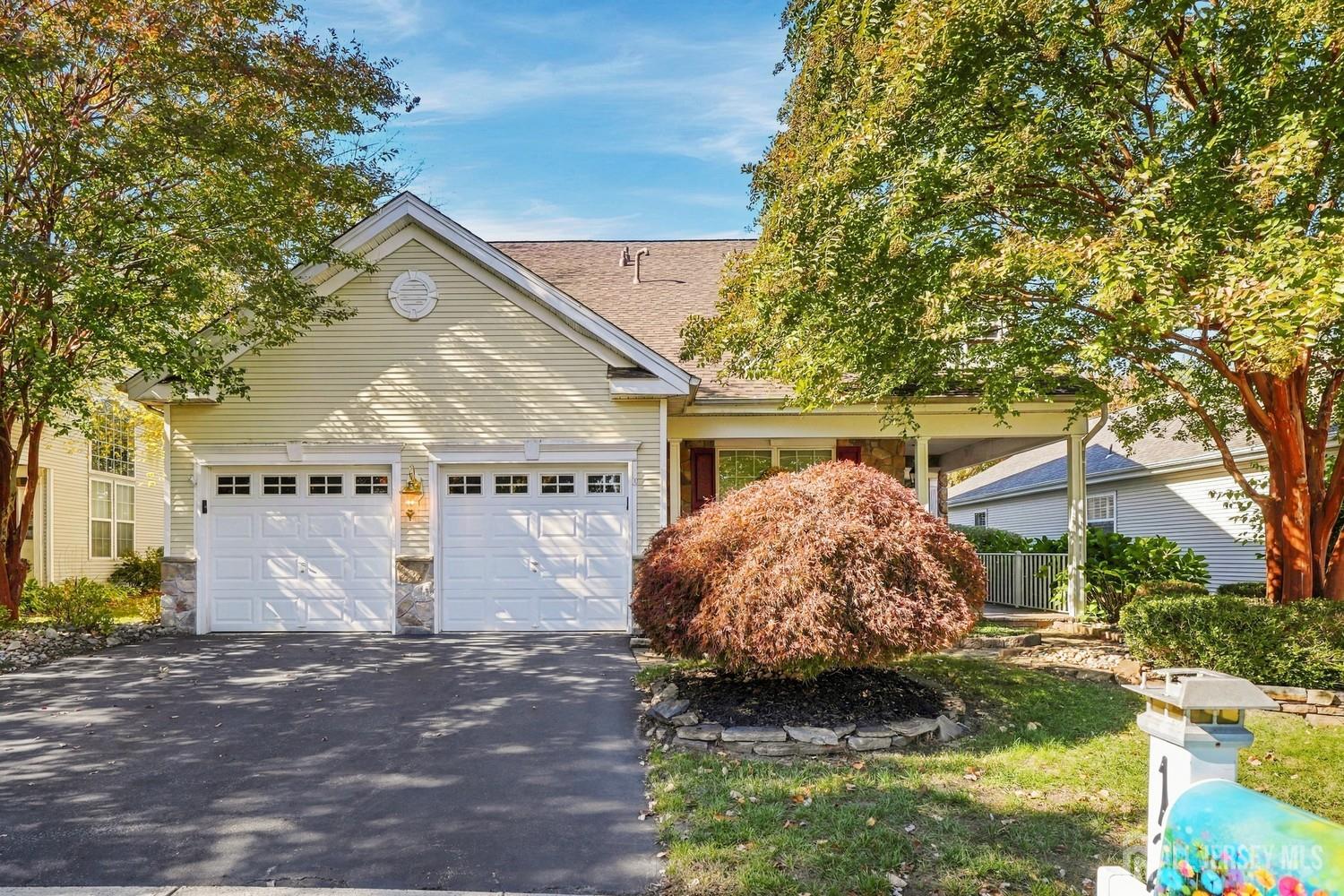 12 Powderhorn Way, Allentown, NJ, 08501