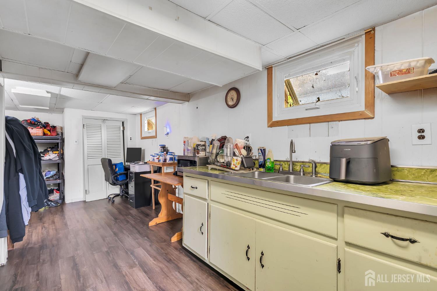 38 Susan Lane, East Brunswick, NJ, 08816 image 22