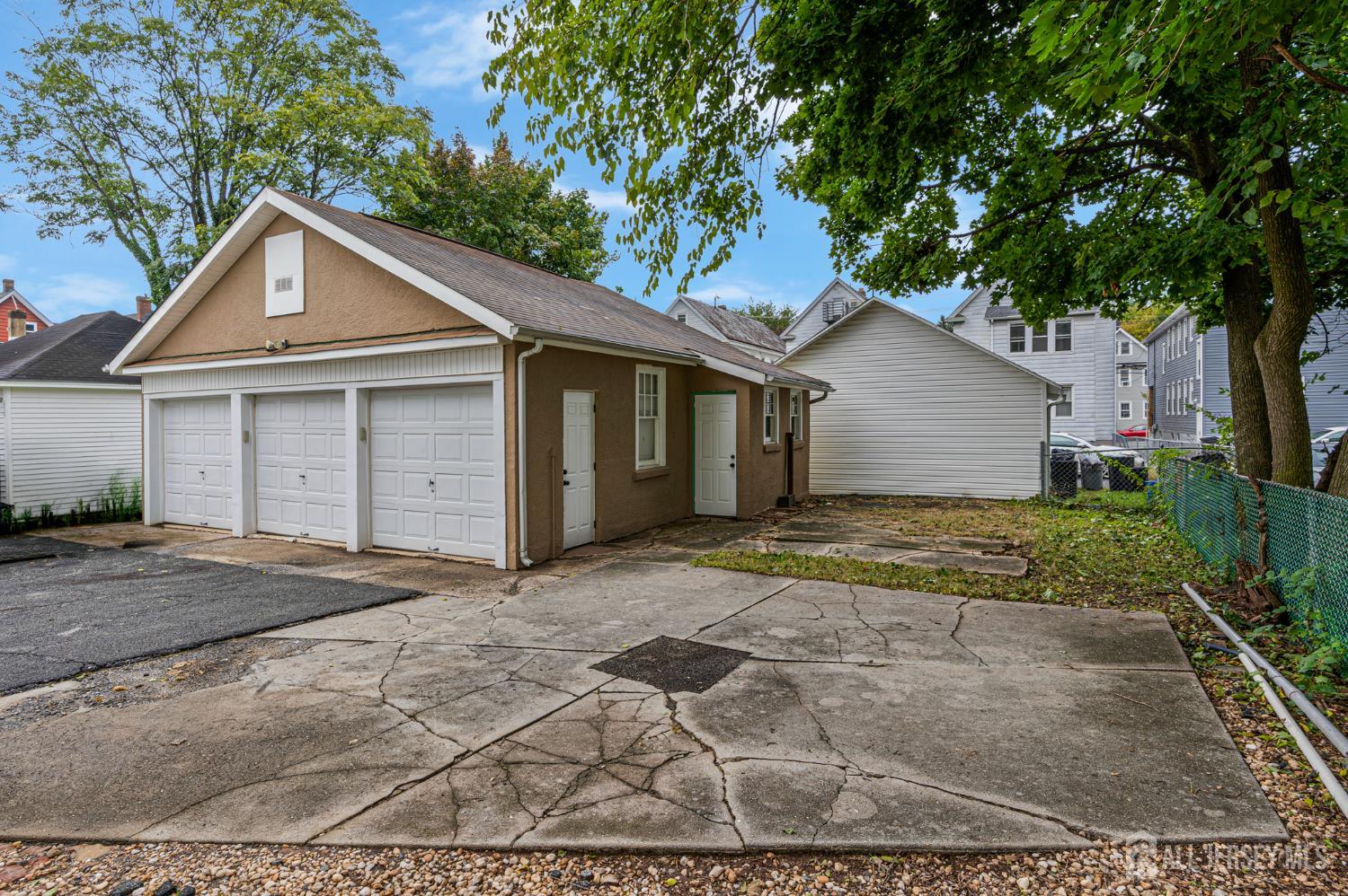 18 Robinson Street, New Brunswick, NJ, 08901 image 29
