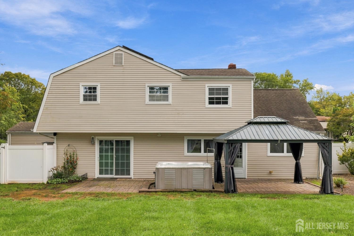 13 Nottingham Way, Hillsborough, NJ, 08844 image 39
