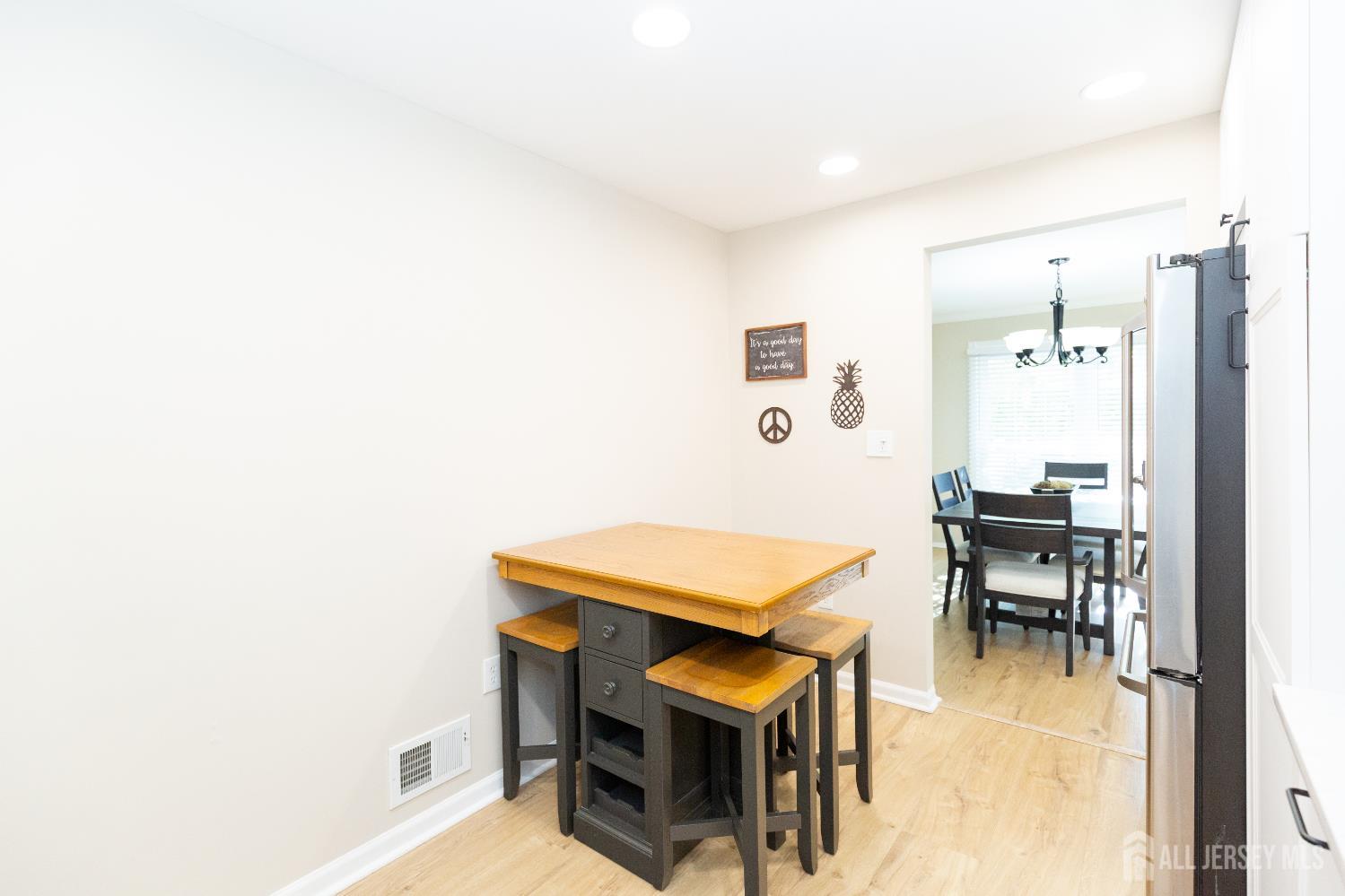 130 Albury Way, North Brunswick, NJ, 08902 image 12
