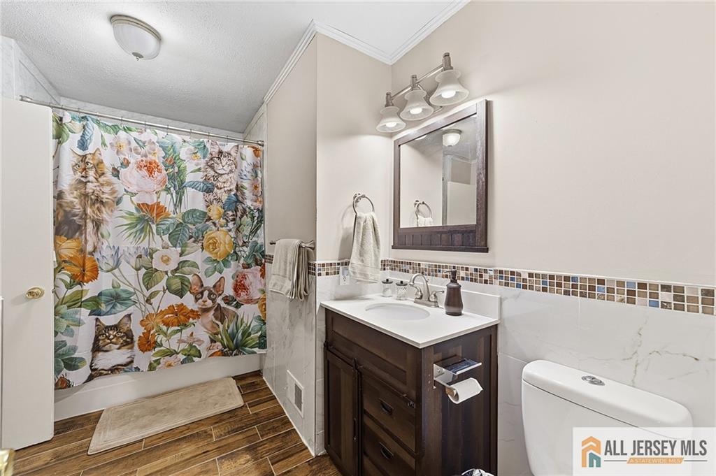 60 Hickory Court, Jamesburg, NJ, 08831 image 22