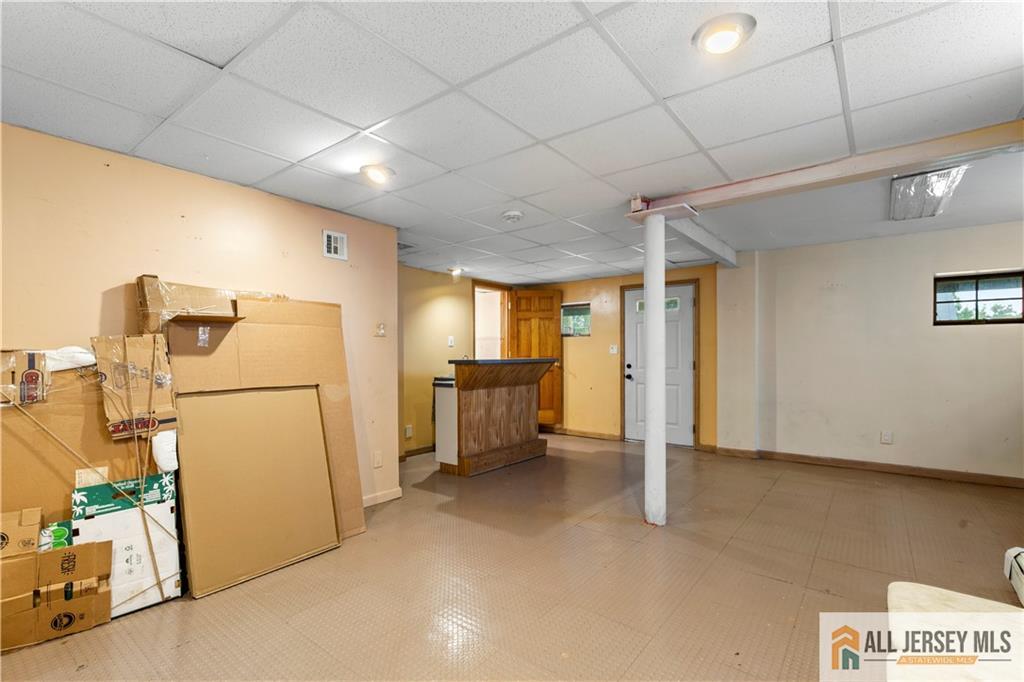 65 Livingston Avenue, Kearny, NJ, 07032 image 38