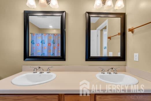 652 Brookside Drive, Middletown, NJ, 07718 image 23