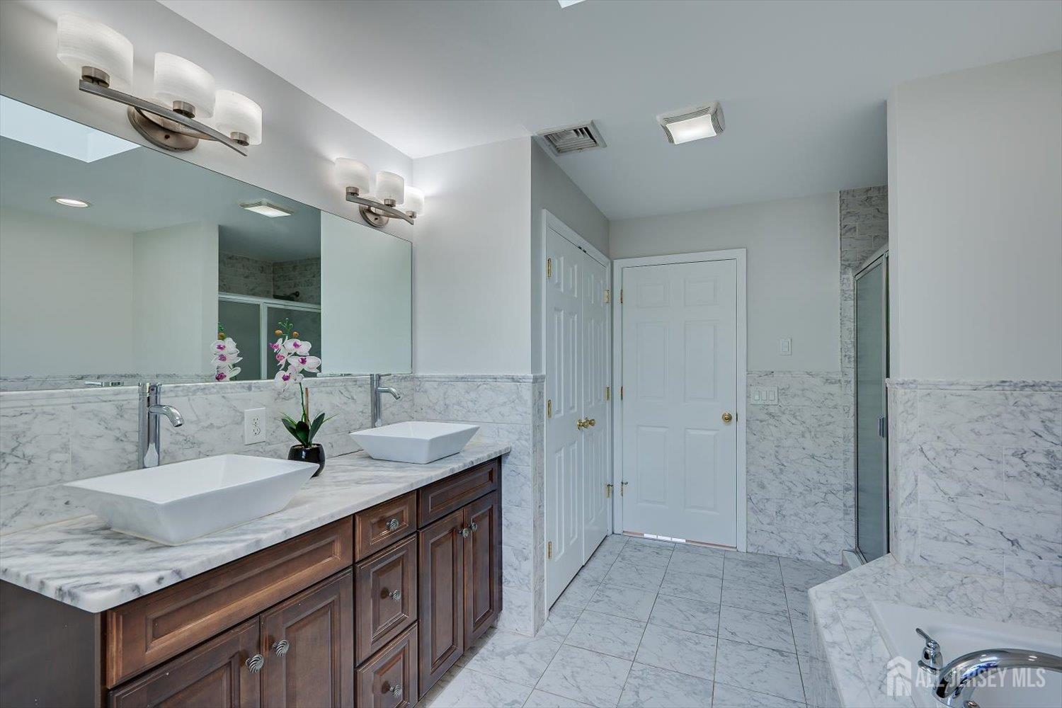 9 Trista Way, South Plainfield, NJ, 07080 image 32