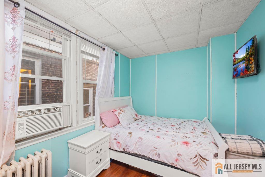 562 Jacques Street, Perth Amboy, NJ, 08861 image 16