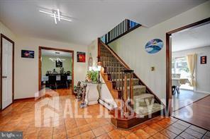 3 Leshin Lane Image 5