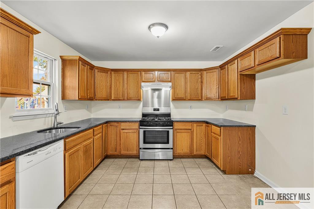 643 Drake Avenue, Middlesex, NJ, 08846 image 14