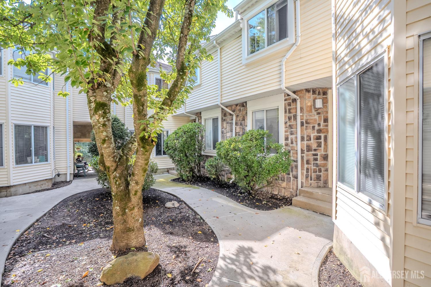 1088 Schmidt Lane Image 4