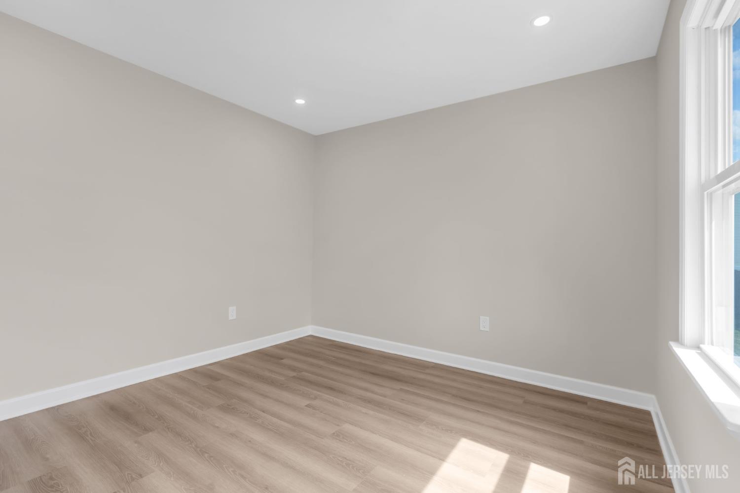 21 Market Street, Edison, NJ, 08817 image 19