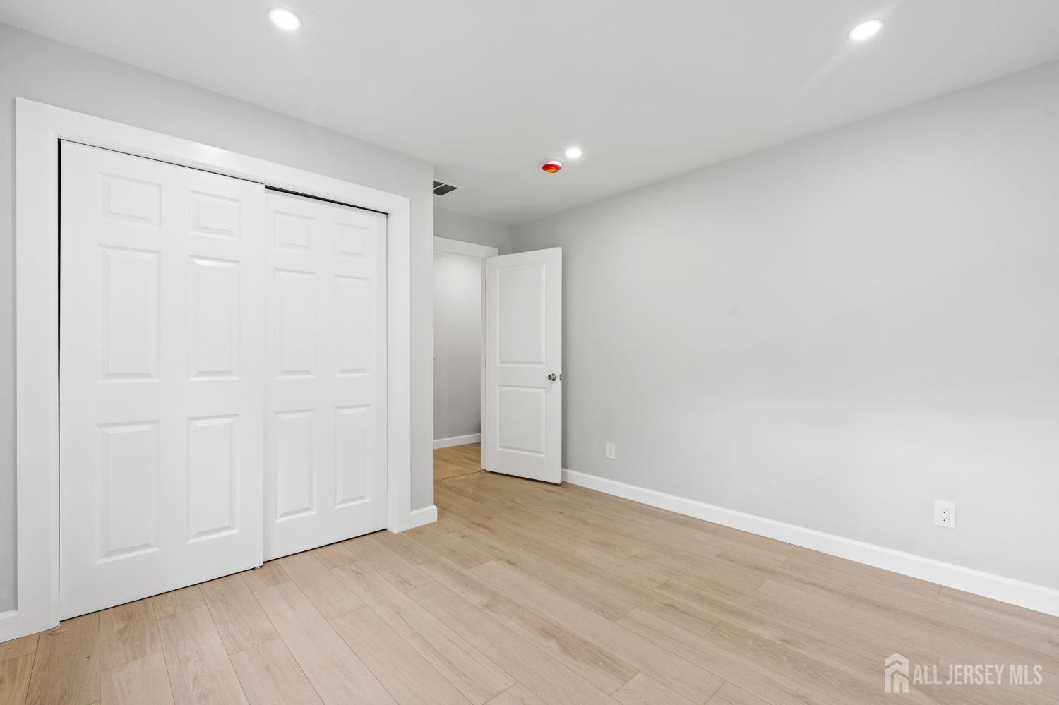 8 James Street, New Brunswick, NJ, 08901 image 13
