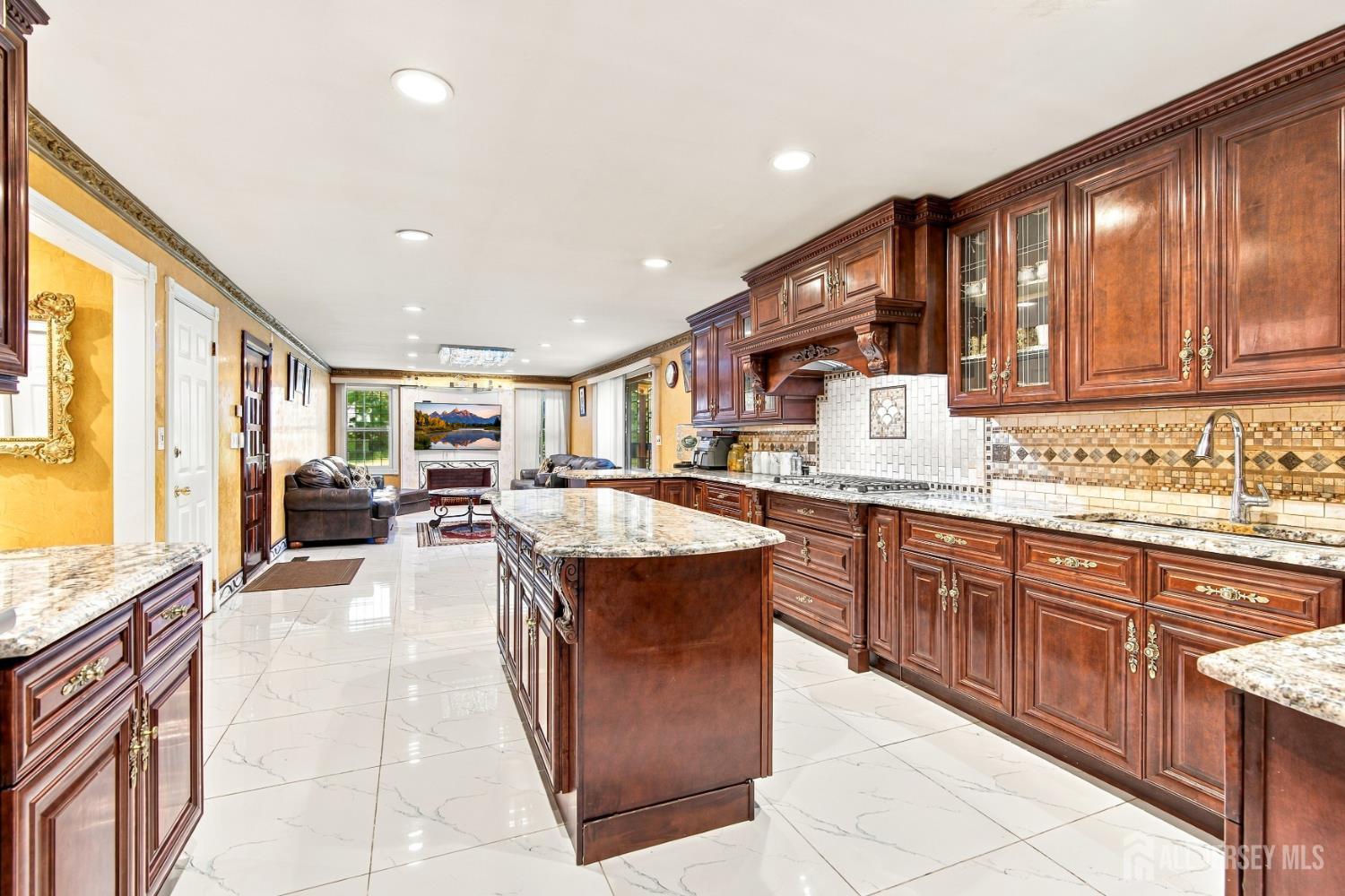 1 Pine Ridge Drive, Edison, NJ, 08820 image 10