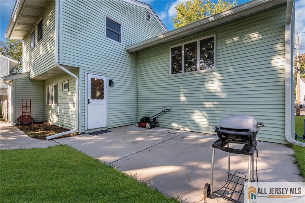 102 Avonridge Road, Raritan, NJ, 08869 image 21