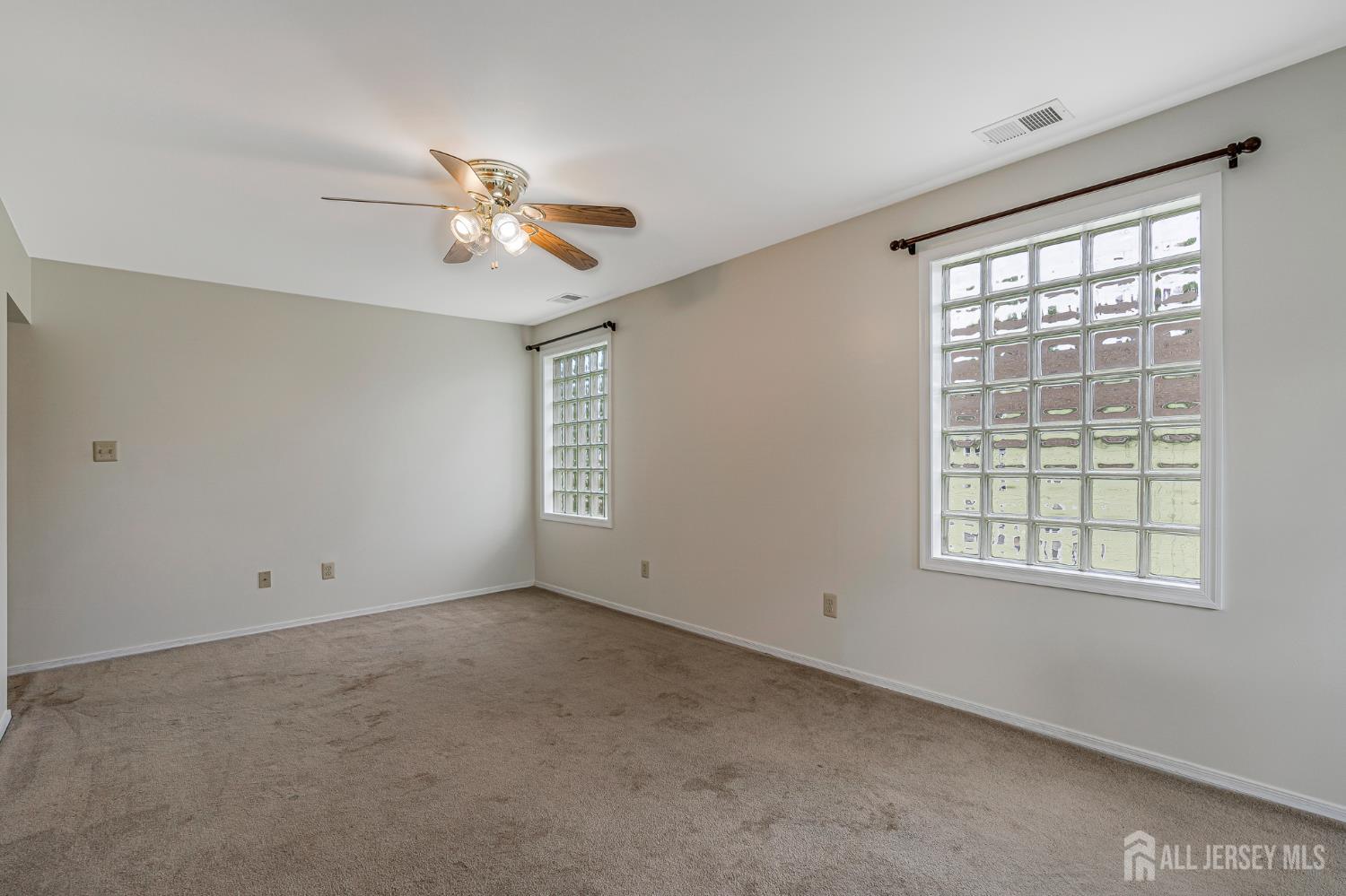 18 Robinson Street, New Brunswick, NJ, 08901 image 18