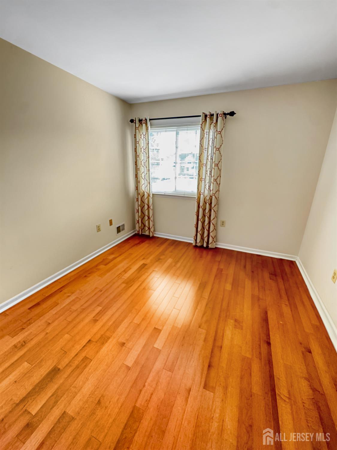 174 Buttonwood Drive, Piscataway, NJ, 08854 image 10