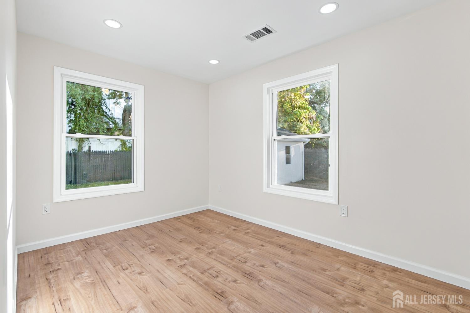 85 Pacific Boulevard, Old Bridge, NJ, 07735 image 35