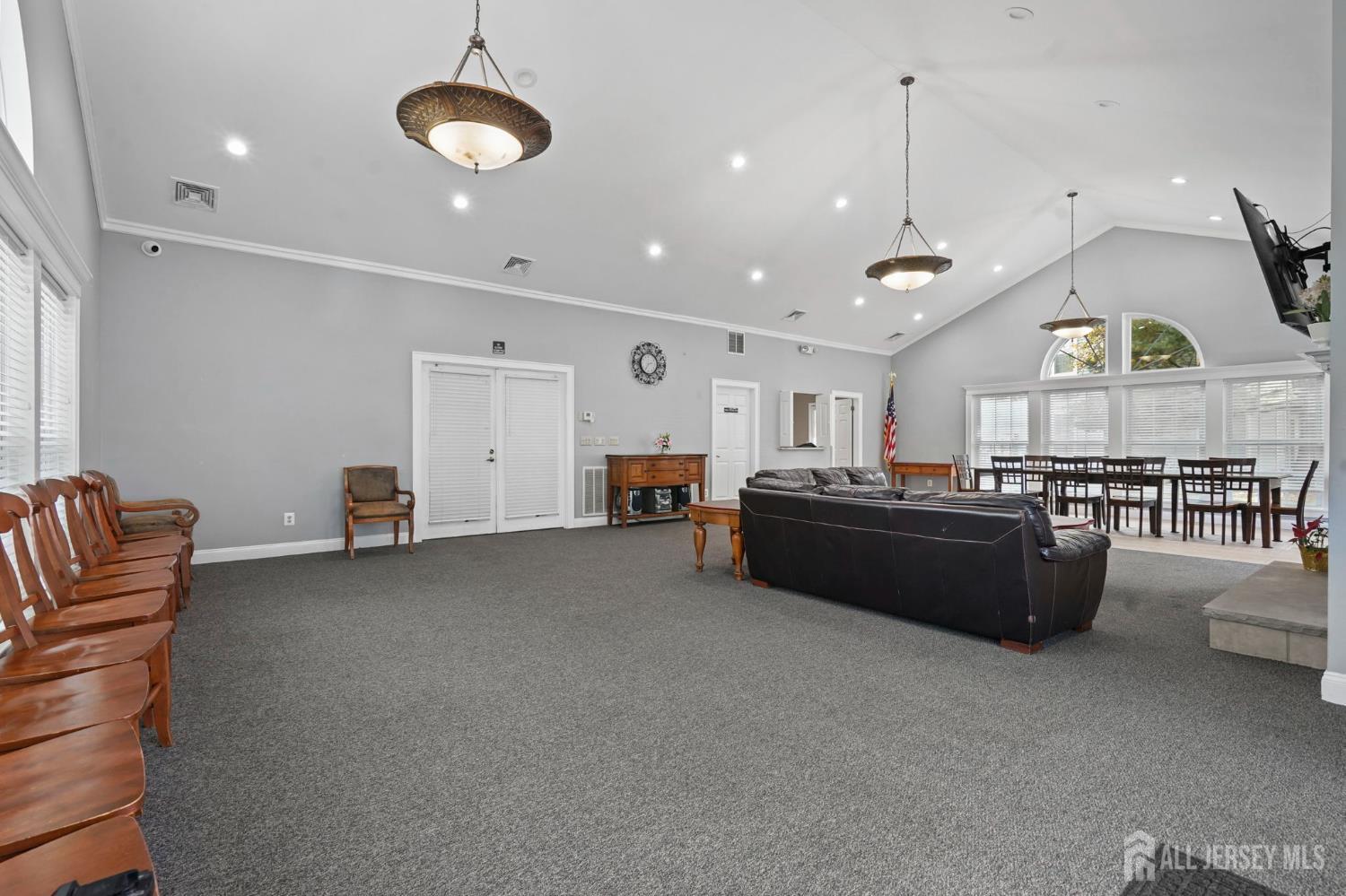 6083 Cedar Court, South Brunswick, NJ, 08852 image 32