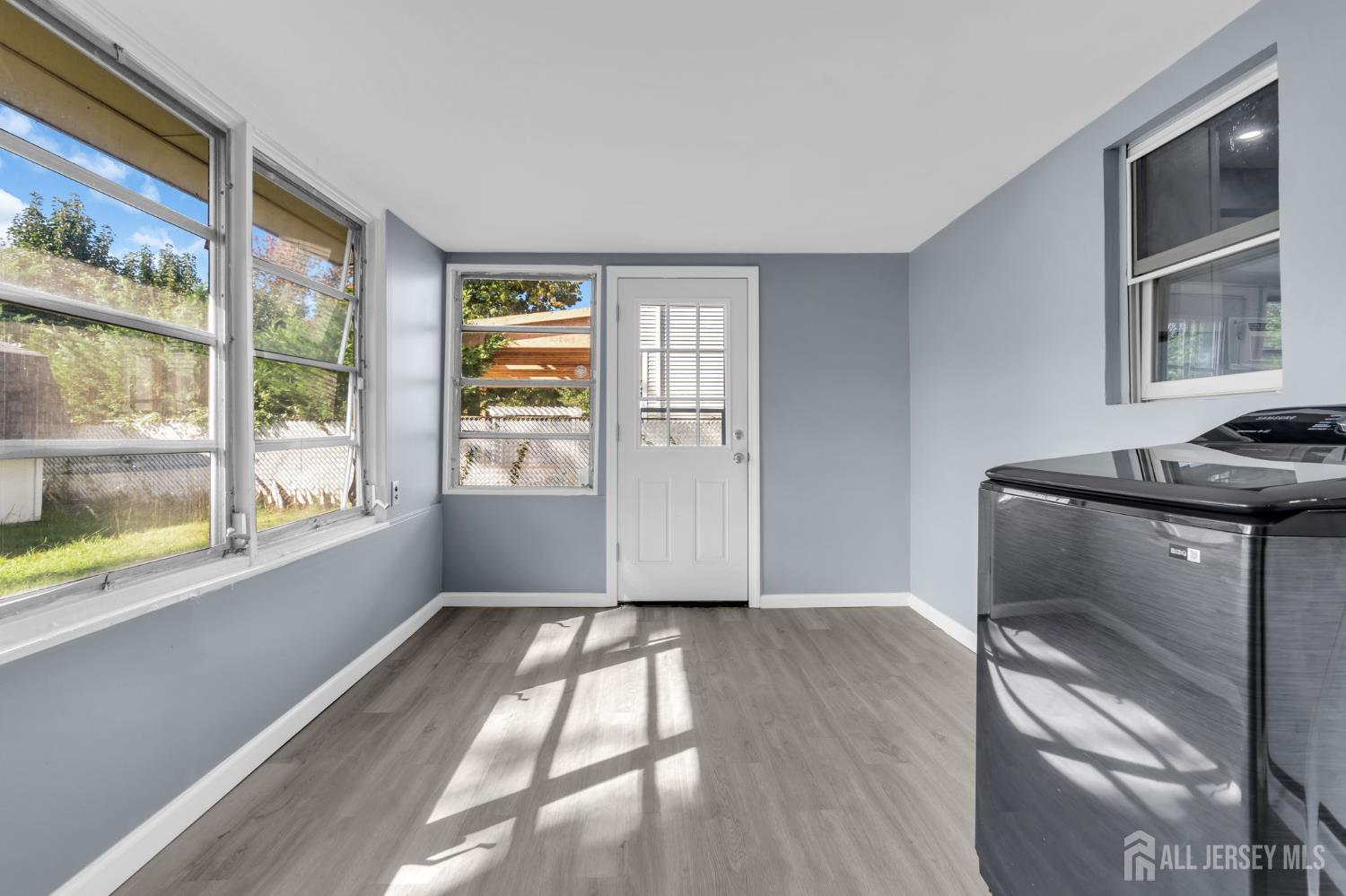 110 W Warren St, Woodbridge T Street, Iselin, NJ, 08830 image 17