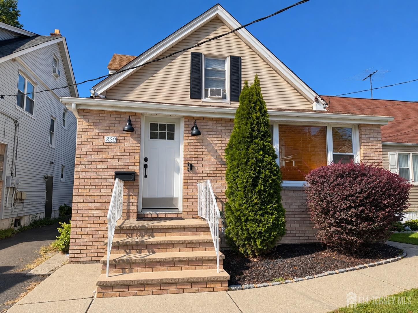 220 Gordon Street, Roselle, NJ, 07203