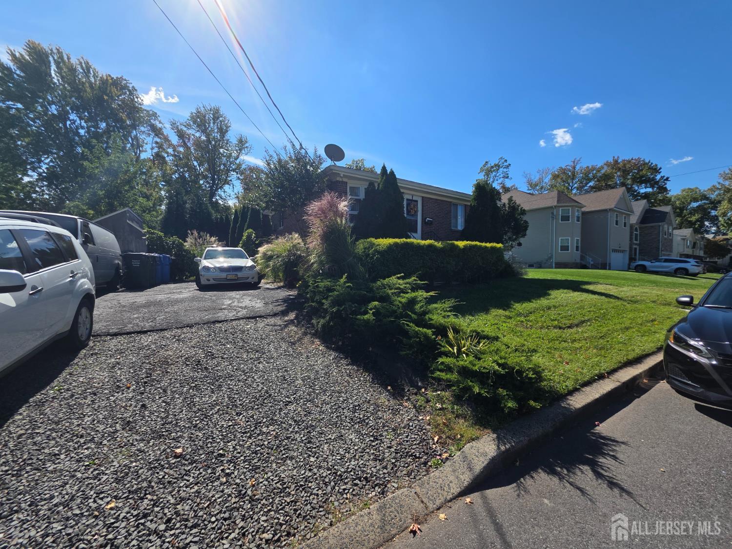 176 Kensington Avenue, Colonia, NJ, 07067