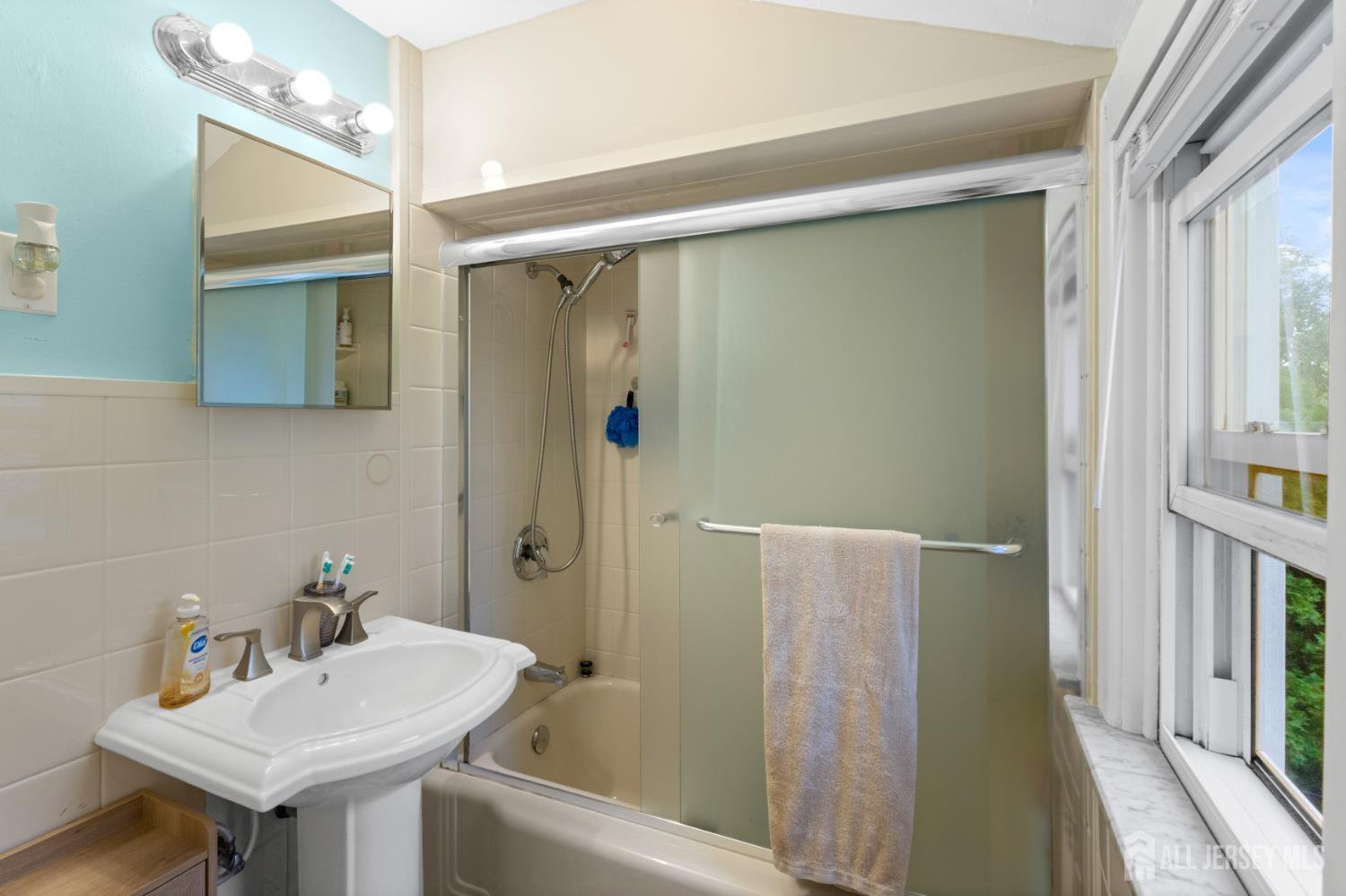 16 Vanderbuilt Place, Woodbridge Proper, NJ, 07095 image 17