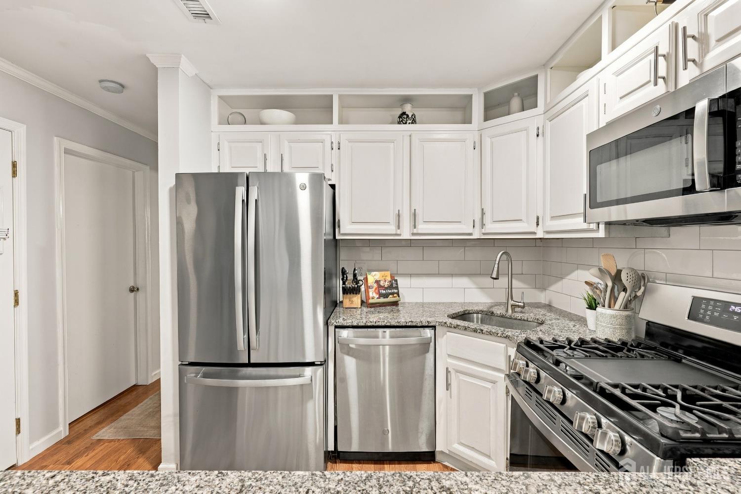90 Morgan Place, East Brunswick, NJ, 08816 image 7