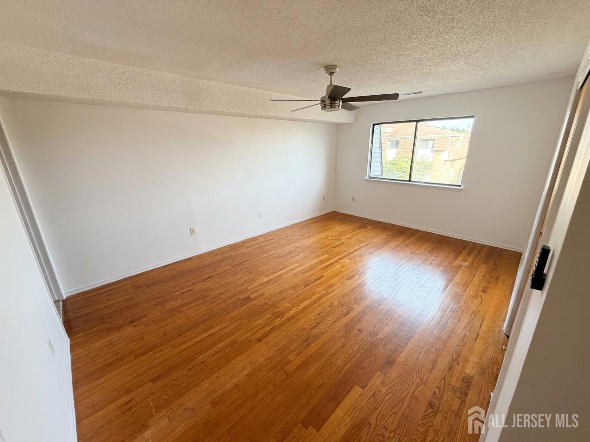 107 Edison Glen Terrace, Edison, NJ, 08837 image 9